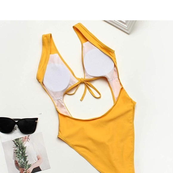 yellow swimsuit size women’s XL so sexy & cute NWT - Picture 3 of 15